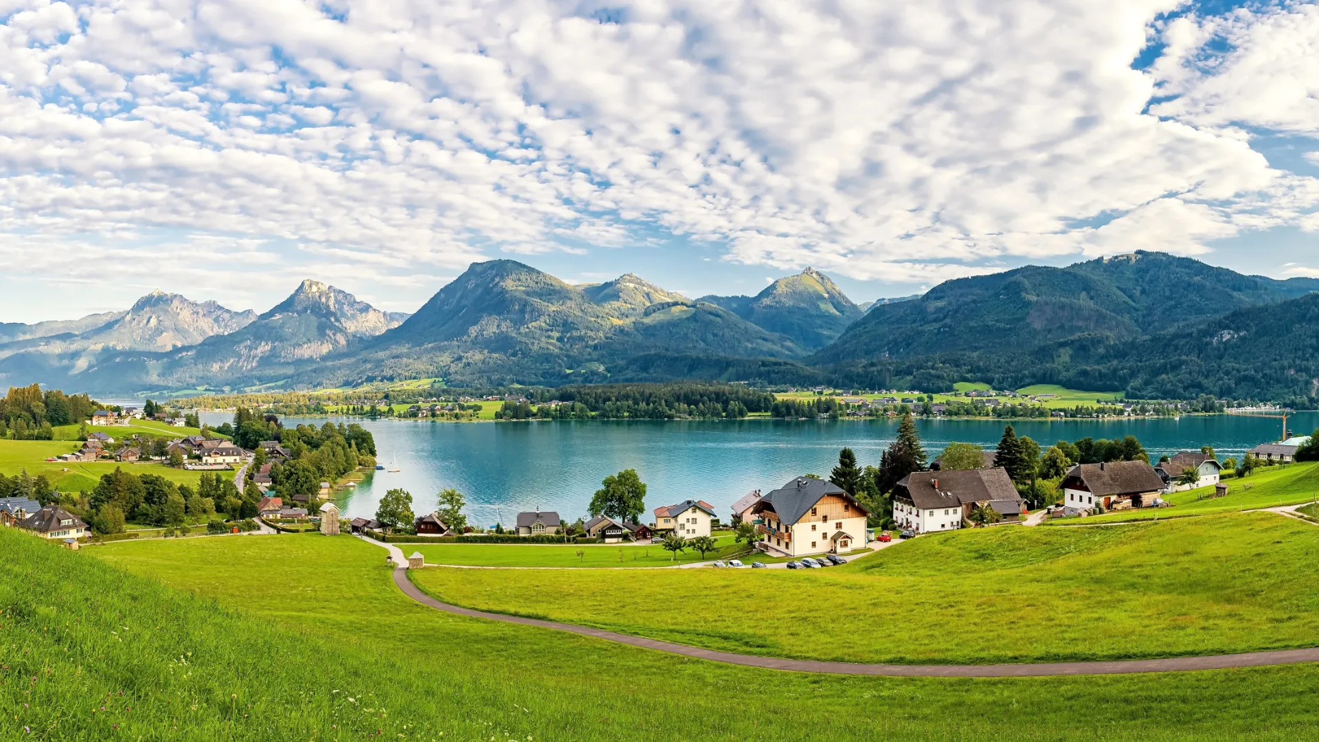 Ausblick auf den Wolfgangsee in Salzburg, Österreich